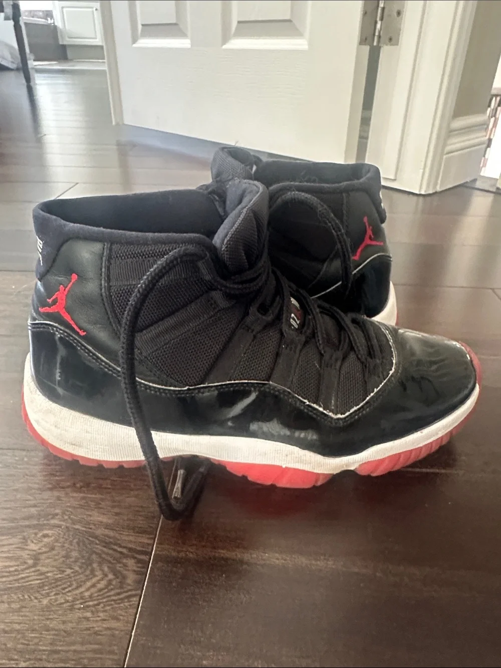 Nike Black and Red High-Top Basketball Sneakers